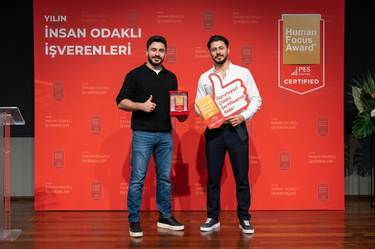 Human Focus Award Galerisi