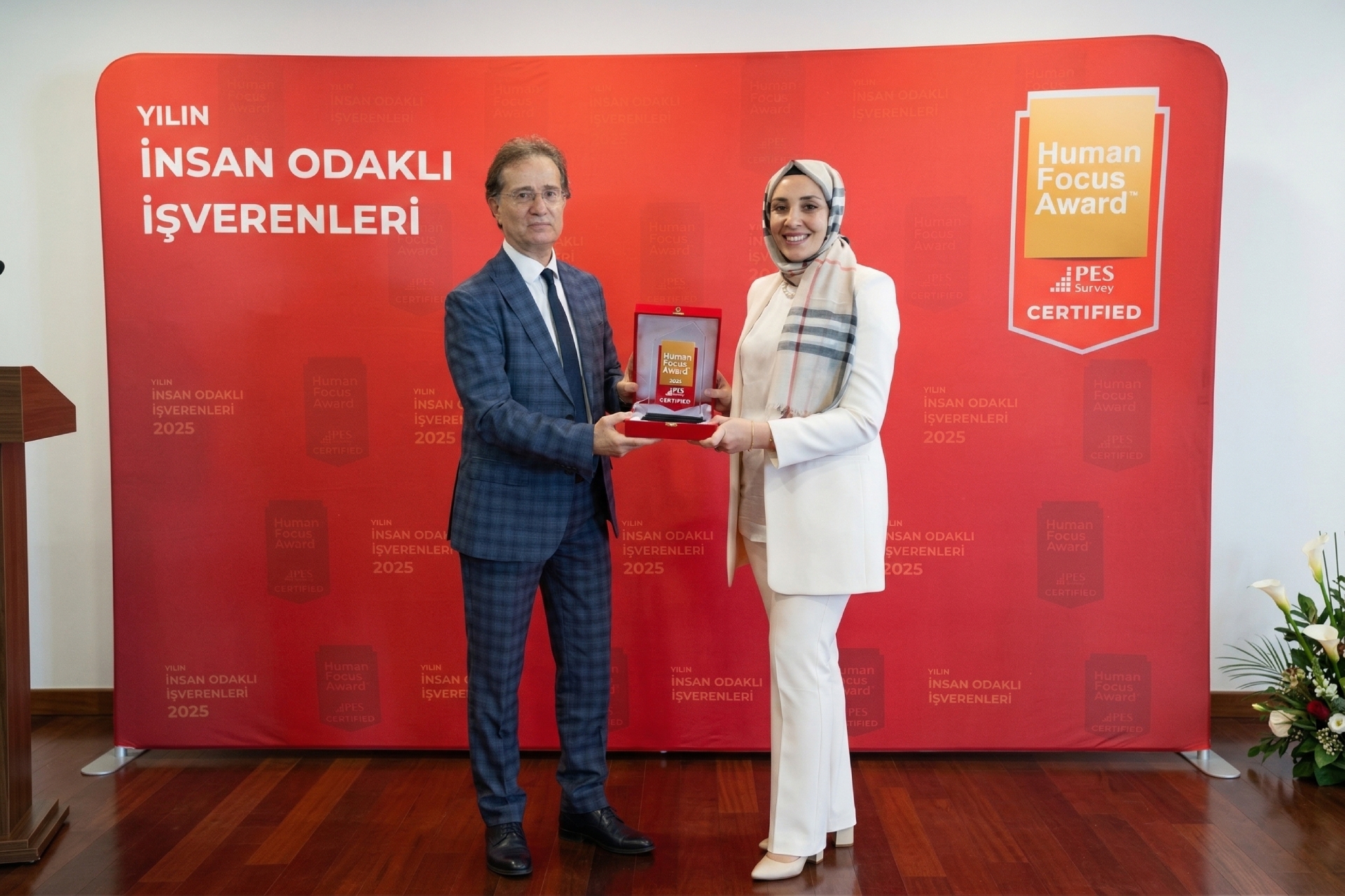 Human Focus Award Galerisi